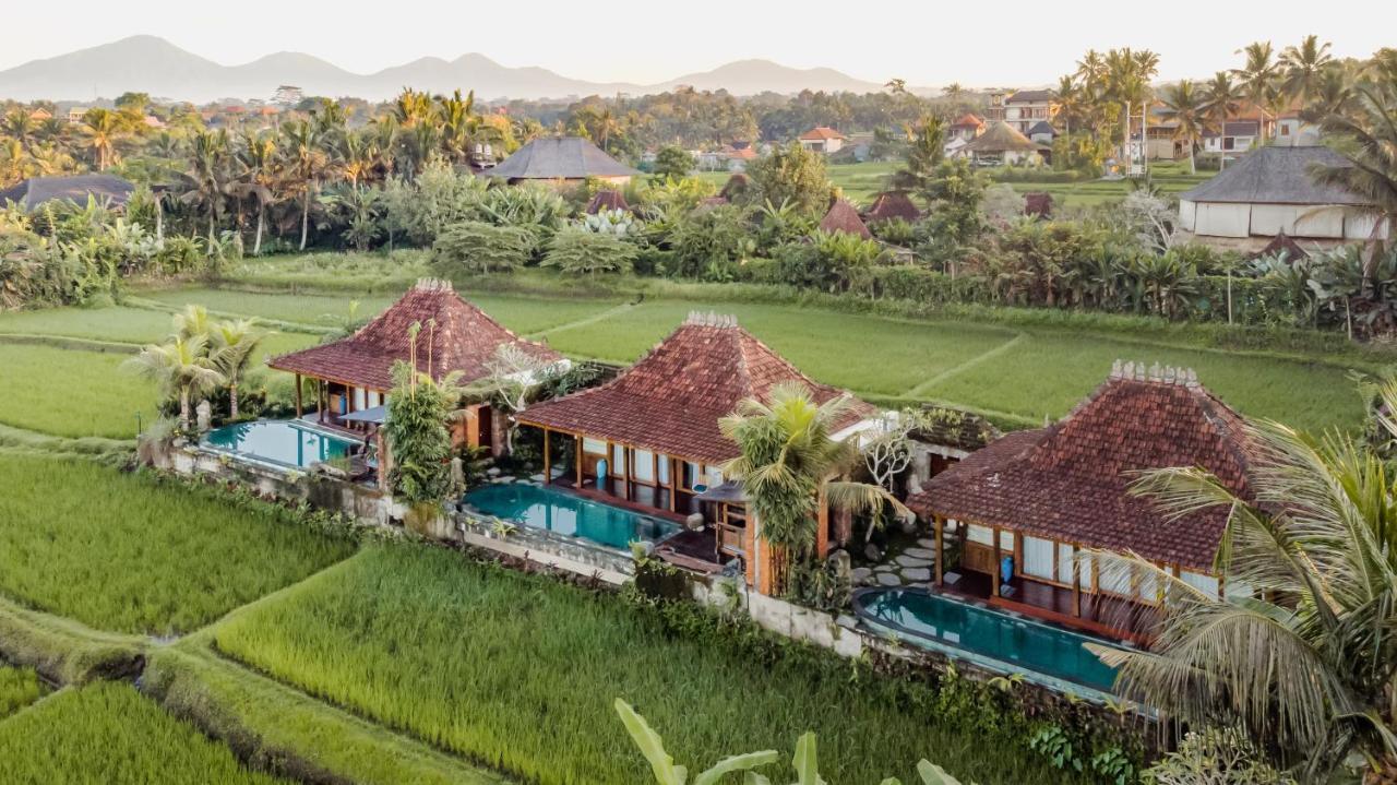 Airsania Ubud Antique Villas Exterior photo