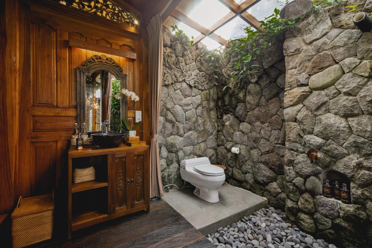 Airsania Ubud Antique Villas Exterior photo