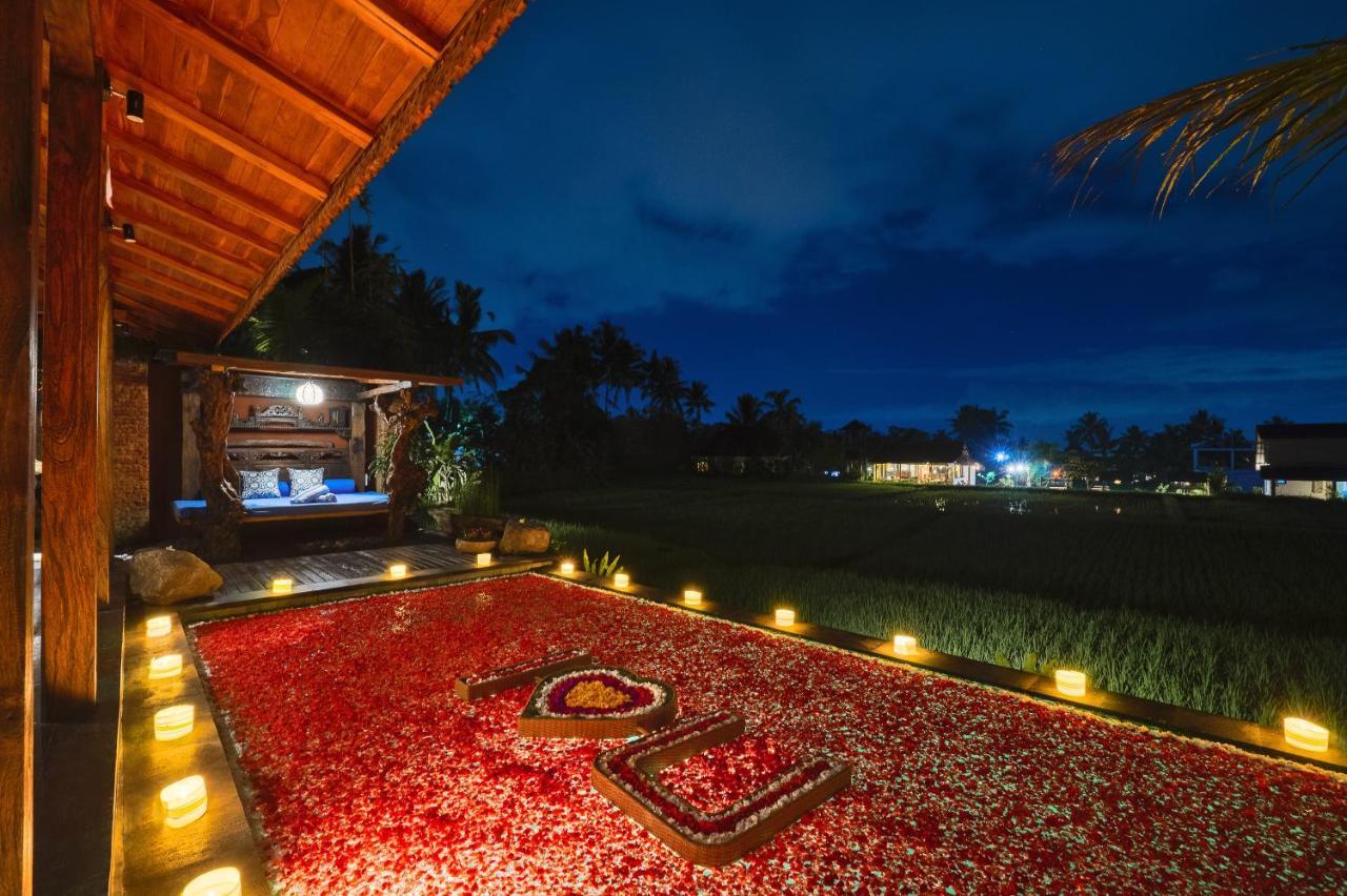 Airsania Ubud Antique Villas Exterior photo