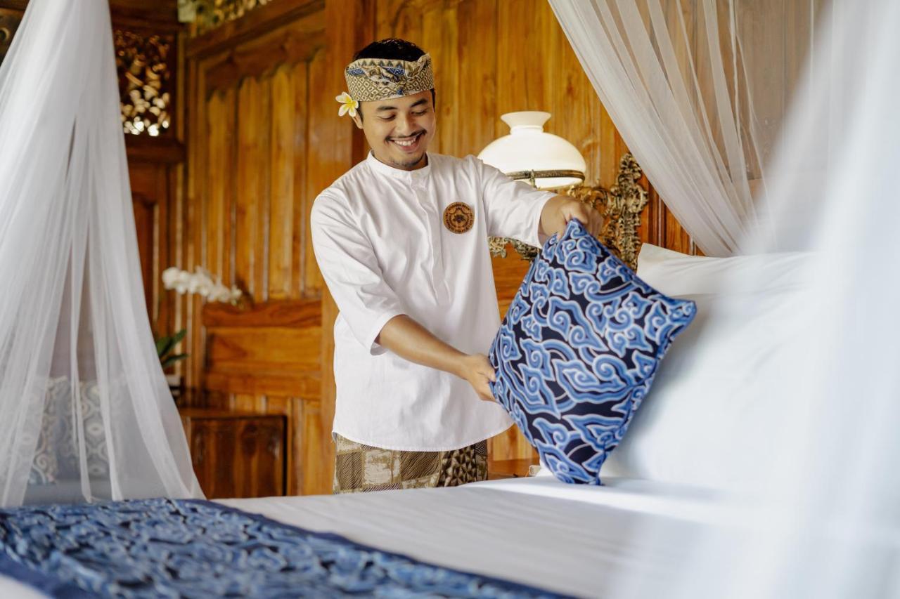 Airsania Ubud Antique Villas Exterior photo