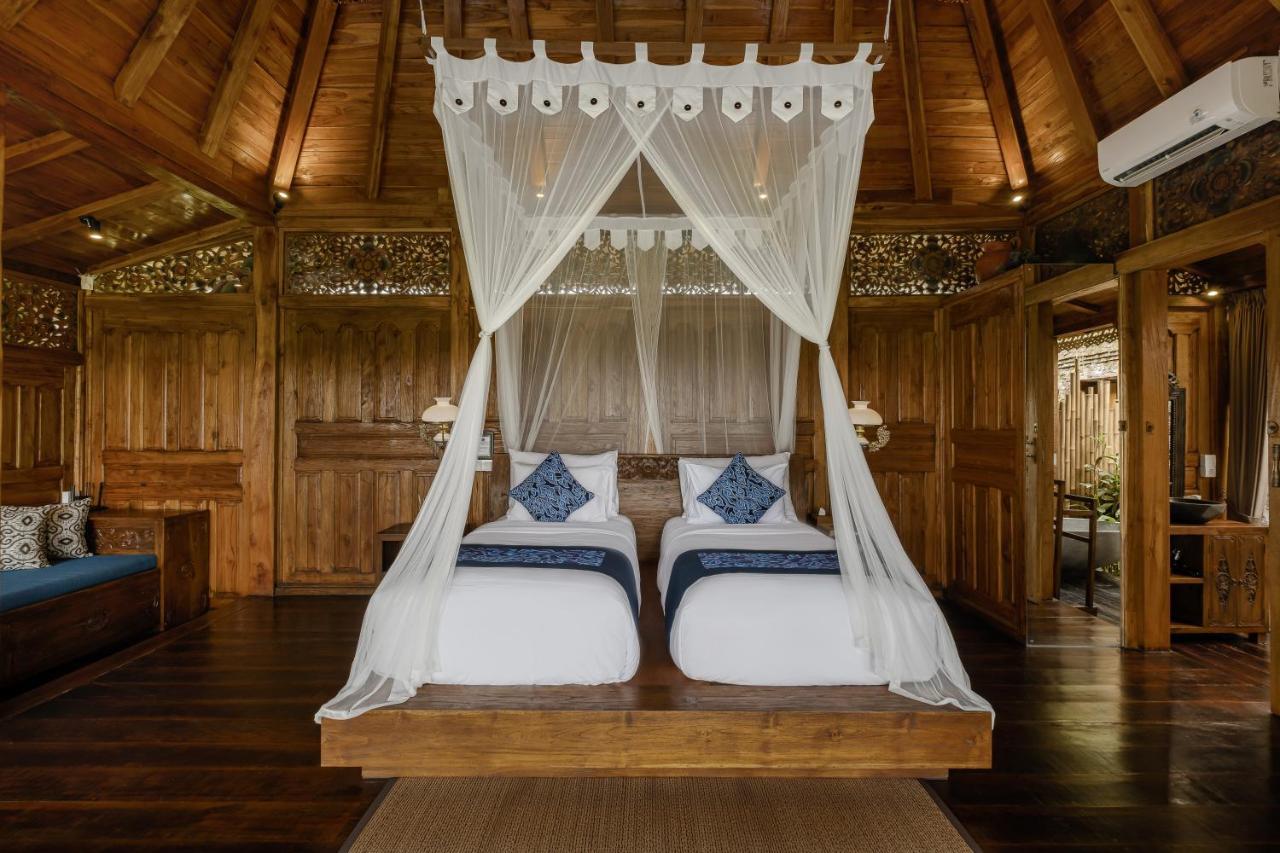 Airsania Ubud Antique Villas Exterior photo